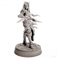 Миниатюра "Девушка-плут Джеки (в маске)" (80168) 38 мм